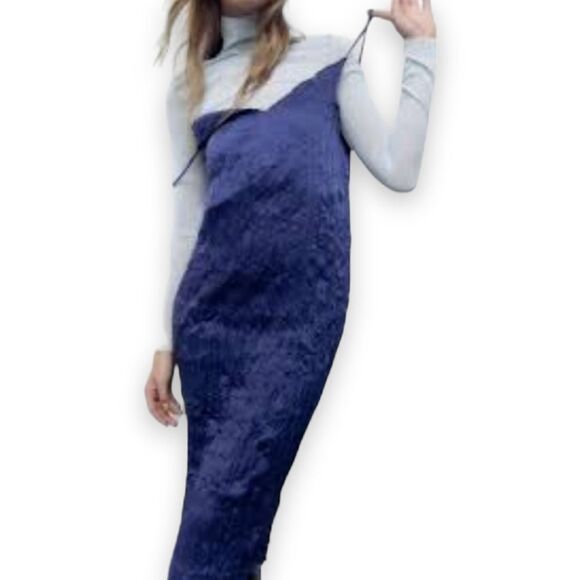 Zara Wrinkled Satin Effect Slip Dress V-Neck Midi Navy Blue US S - Picture 2 of 7